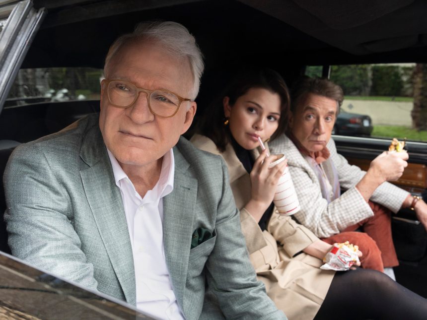 Steve Martin, Martin Short y Selena Gomez revelan las claves de la nueva temporada de «Only Murders in the Building», la serie que sabe hilvanar gags