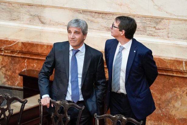 Diputados: la oposición exige que Luis Caputo vaya a explicar el Presupuesto 2025