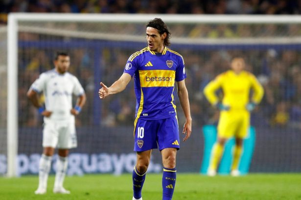 Mientras espera por el sí definitivo de Fernando Gago, Boca acelera por otro año de Edinson Cavani