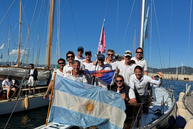 El legendario Matrero surcó el Mediterráneo y, con la bandera argentina en alto, quedó entre los líderes en la Costa Azul