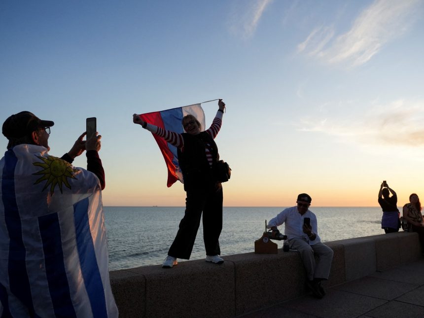 Resultados de las elecciones en Uruguay: el Frente Amplio obtiene la mayoría en el Senado, pero Diputados queda empatado y con un árbitro inesperado