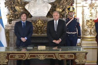 Javier Milei toma juramento al nuevo canciller Gerardo Werthein EN VIVO