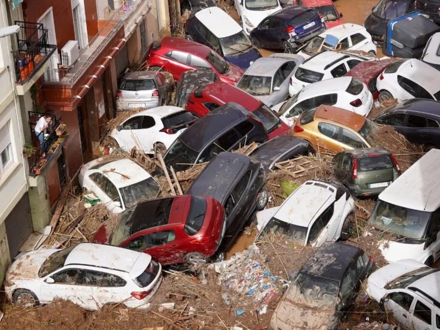 Valencia: ¡Ocho horas de lluvia equivalentes a un año entero!