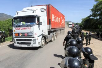 Bolivia: Fin de bloqueos tras 20 días de protestas por Evo Morales