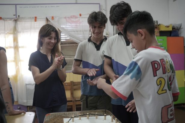 Cómo una docente cordobesa potencia la creatividad con aprendizaje autodidacta