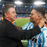 Juanfer Quintero se enojó con Costas y se abrazó con Gallardo: el colombiano jugó como para que River lo extrañe más y Racing lo ovacione