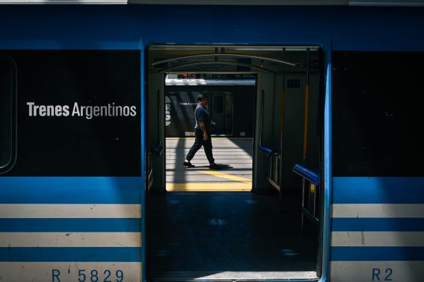 Paro de trenes 18 de diciembre: el jefe de La Fraternidad confirmó la medida de fuerza y acusó al Gobierno de hacerles una «trampa»