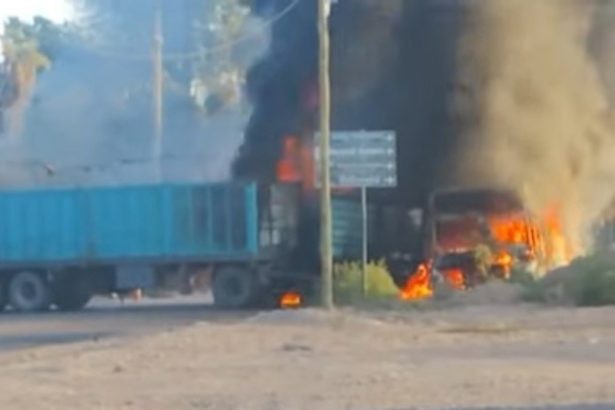 Tragedia en Mendoza: Incendio en colectivo deja un niño fallecido