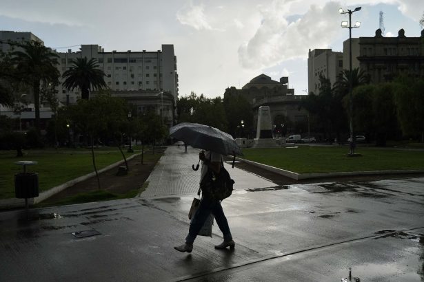 Bahía Blanca: Reacción de vecinos ante la suspensión por tormentas
