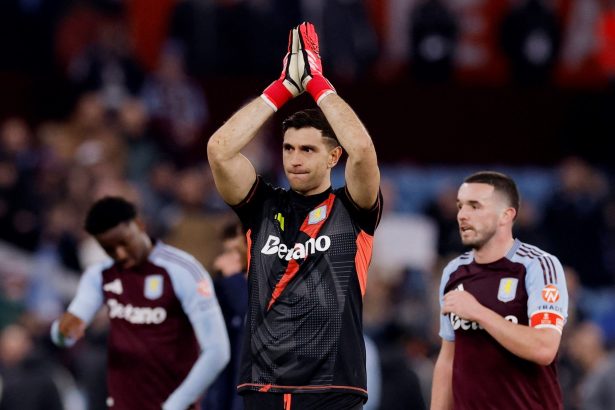 Dibu Martínez se pierde el duelo del Aston Villa: ¿qué pasó?