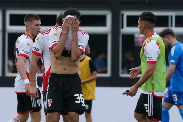 Gallardo debuta en el Guillermo Laza: Riestra invicto en casa desde 16 partidos