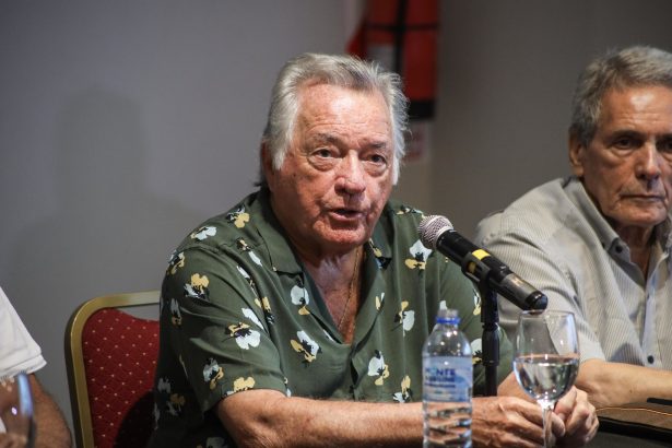Barrionuevo exige paro de 36 horas y elecciones anticipadas en la CGT
