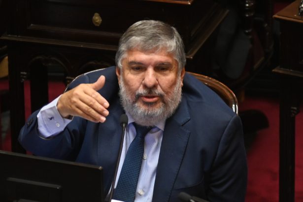 José Mayans: Presiones para aprobar pliegos, pero se rechazarán