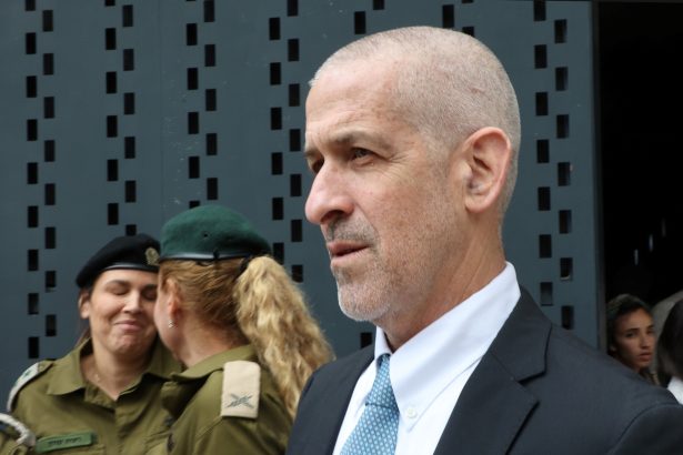 Netanyahu destituye al jefe del Shin Bet en un giro histórico