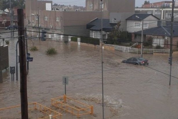Alerta Amarilla en Comodoro Rivadavia: Inundaciones y Daños Severos