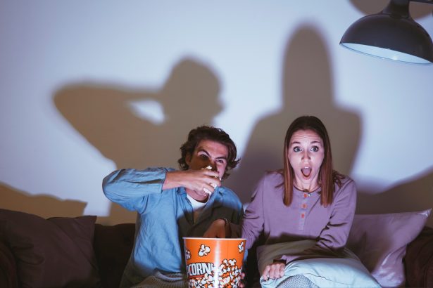 Las 10 mejores películas de terror según FilmAffinity: ¡Descúbrelas!