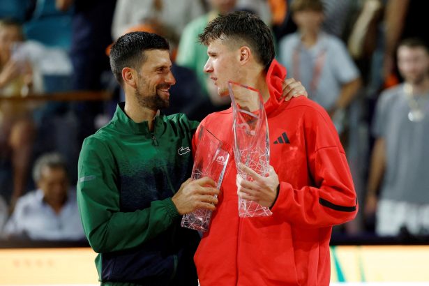 Jakub Mensik: El joven checo que detuvo a Djokovic en Miami
