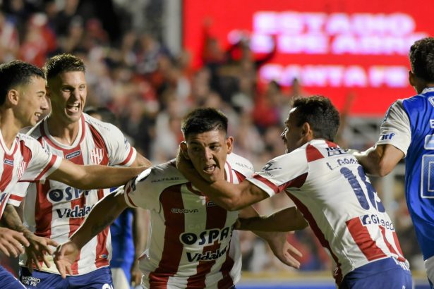 Palestino vs Unión: Sigue en Vivo la Copa Sudamericana Minuto a Minuto