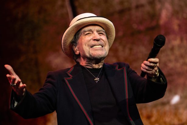 Joaquín Sabina: Nuevo Doctor Honoris Causa de la UBA, ¡un honor!