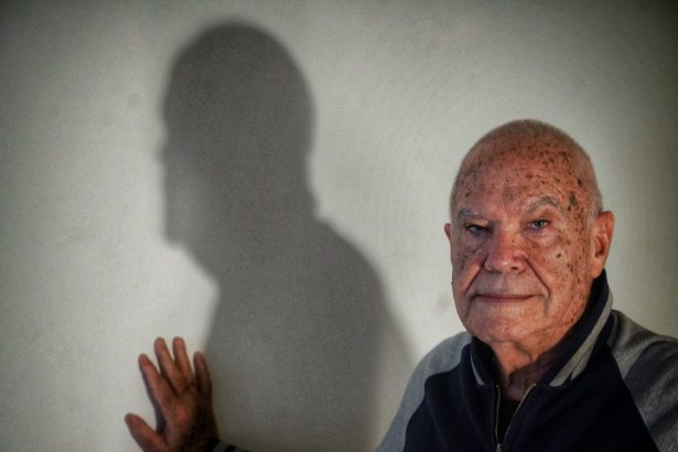 Andrés Neumann: El Judío Errante que Transformó el Teatro Argentino