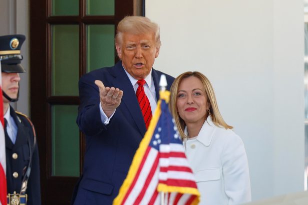 Trump y Meloni: Acuerdo con Europa sobre aranceles sin prisa