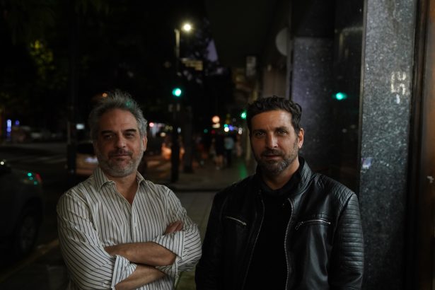 Me Darás Mil Hijos: La Banda Exótica de los 2000 que Regresa