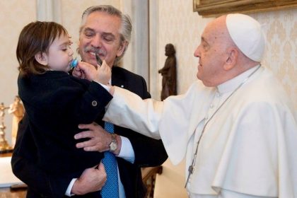 Emotivo adiós de Alberto Fernández al Papa Francisco: ‘Lloro en silencio