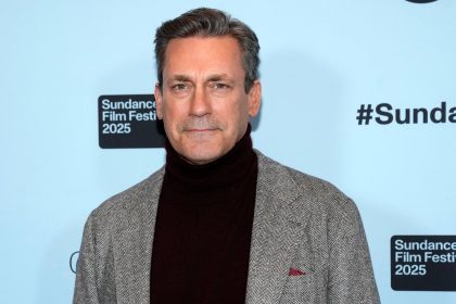 Jon Hamm Regresa: De Mad Men a la Rehabilitación y Nuevos Proyectos