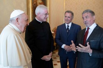 Despedida del Papa Francisco: Celebridades rinden homenaje en redes