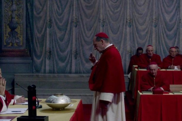 El impacto de la muerte del Papa: ‘Cónclave’ arrasa en streaming