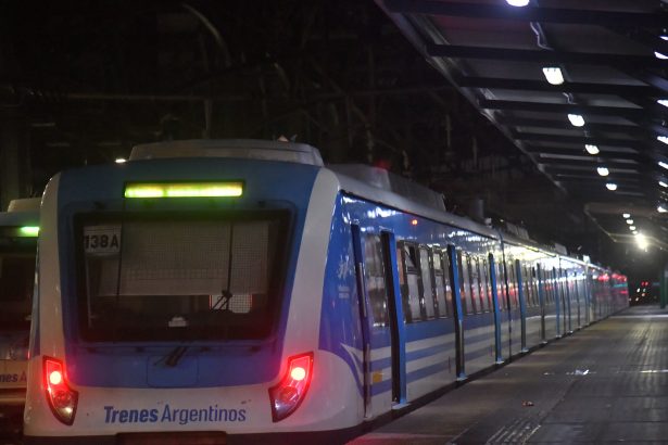 Ranking de Empresas: Energía, Correo y Trenes que Más Fondos Recibieron