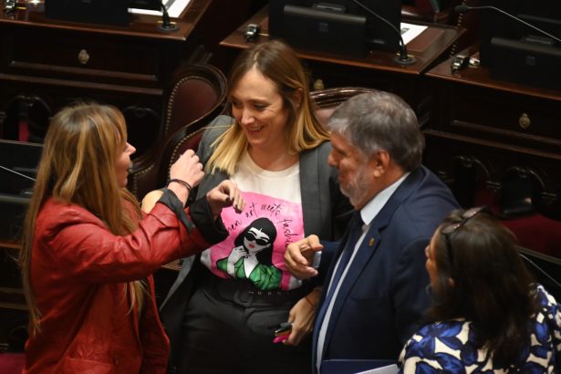 Juez K. Ramos Padilla prohíbe a García-Mansilla intervenir en causas