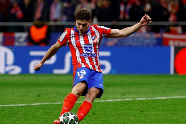 Polémica del penal de Julián Álvarez: ¿Video editado por UEFA?