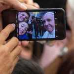 Francisco y la IA: Su último mensaje en redes y adiós a las estampitas