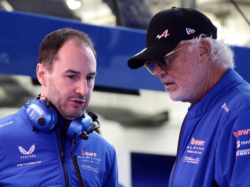 Alpine en Shock: Flavio Briatore asume tras la renuncia del jefe de equipo