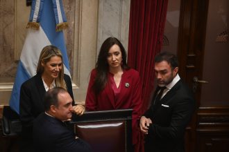 Senado en Llamas: K piden interpelación de Milei y Caputo antes de Ficha Limpia