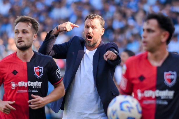 Ogro Fabbiani sancionado: ¿Qué hizo el DT de Newell’s?