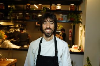 El chef que transforma desechos en delicias y gana un gran premio