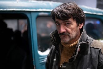 Descubre a César Troncoso: El actor viral de ‘El Eternauta