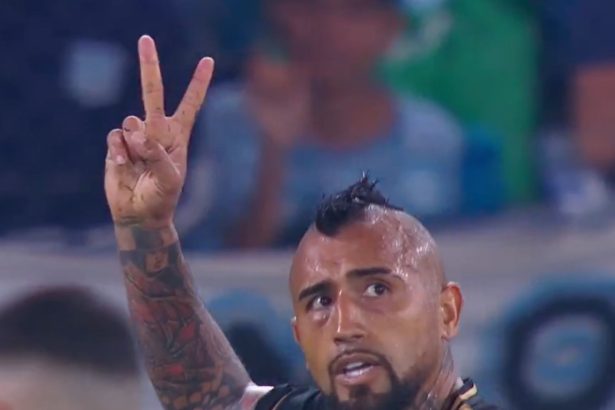 Arturo Vidal: La sorprendente expulsión tras su polémica con Racing