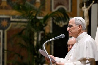 León XIV inicia su pontificado: 250,000 fieles y 150 delegaciones
