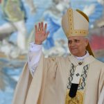 El Papa León XIV: Un Llamado a la Paz ante 150,000 Fieles