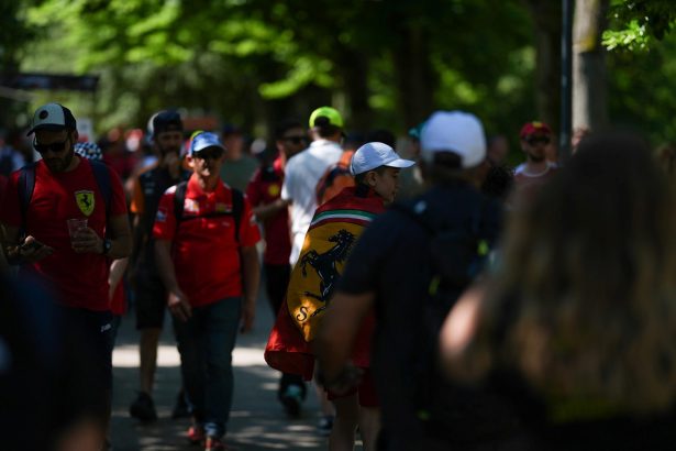 Imola: Retrasos y silencio en el regreso de Colapinto a la F1