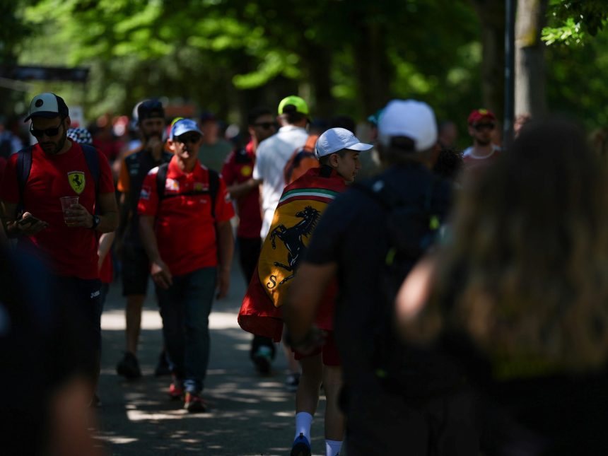 Imola: Retrasos y silencio en el regreso de Colapinto a la F1