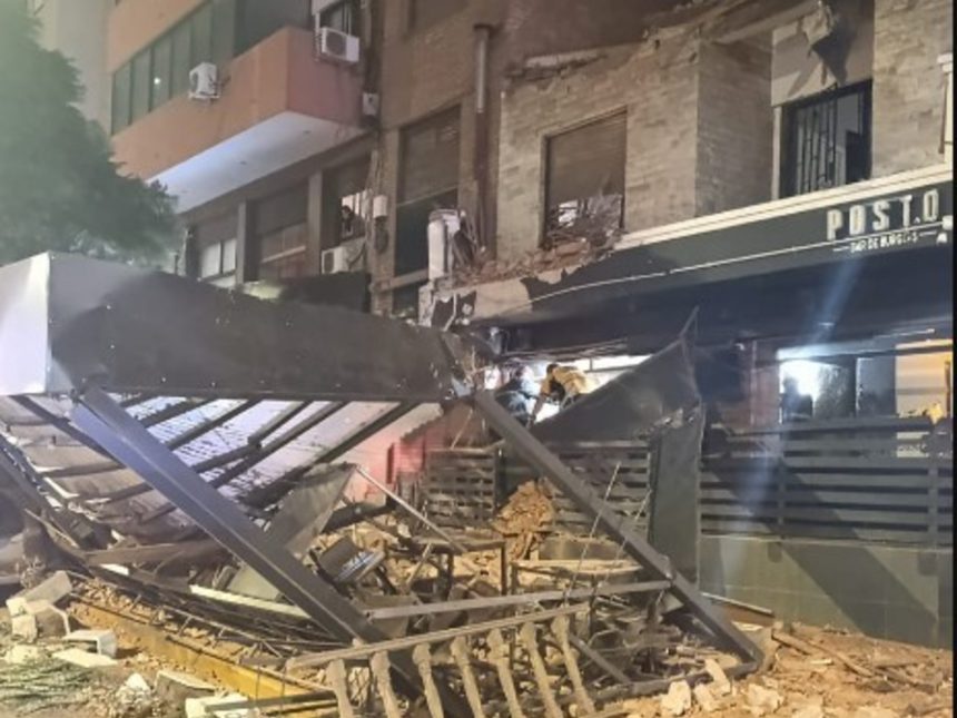 Tragedia en Córdoba: colapso de hostel deja un muerto bajo escombros