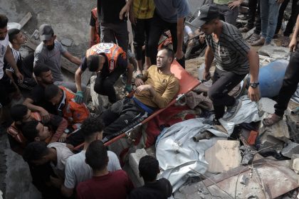 Gran Bretaña, Francia y Canadá exigen a Israel frenar acciones en Gaza