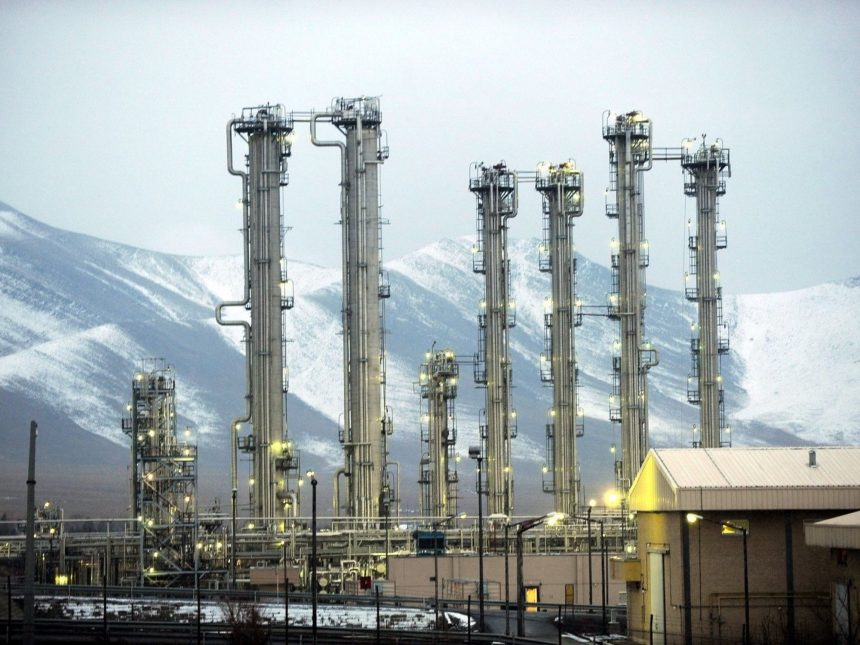Israel considera un ataque a instalaciones nucleares de Irán: ¿Qué sigue?