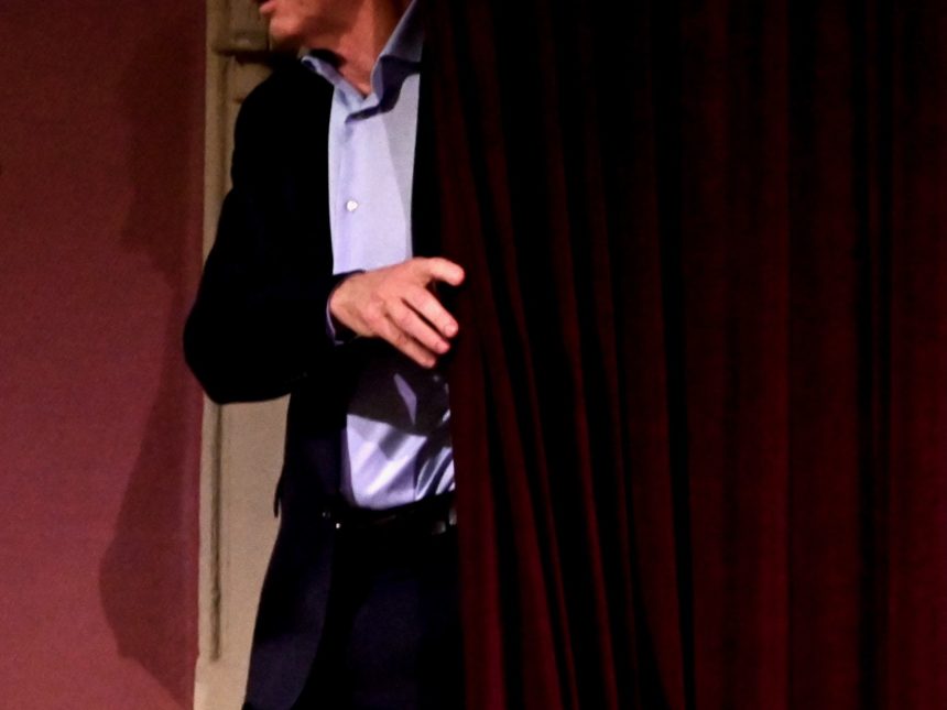 Macri y Vargas Llosa: La Deuda que Revela Aspiraciones Presidenciales