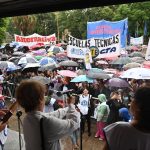 El Gobierno se aparta de la paritaria docente, pero controla aumentos