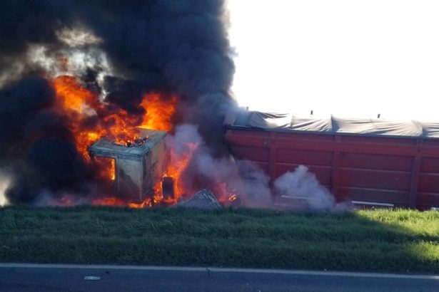 Tragedia en Ruta 33: Ambulancia y Camión Colisionan Fatalmente